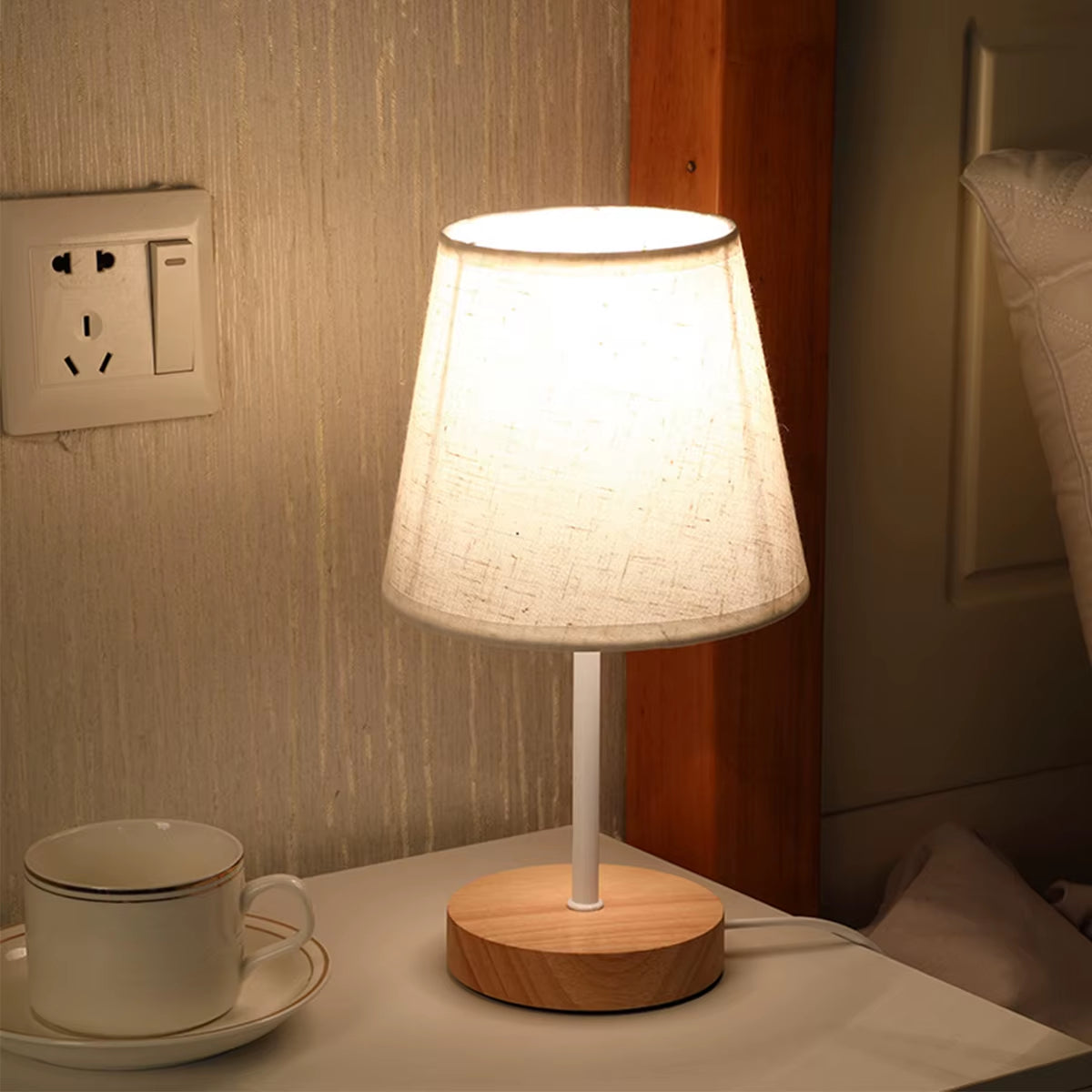 Bedside Wooden Table Light Nightstand Warm Light Reading Light Bedroom Night Lights Electric Power Home Decor Desk Light